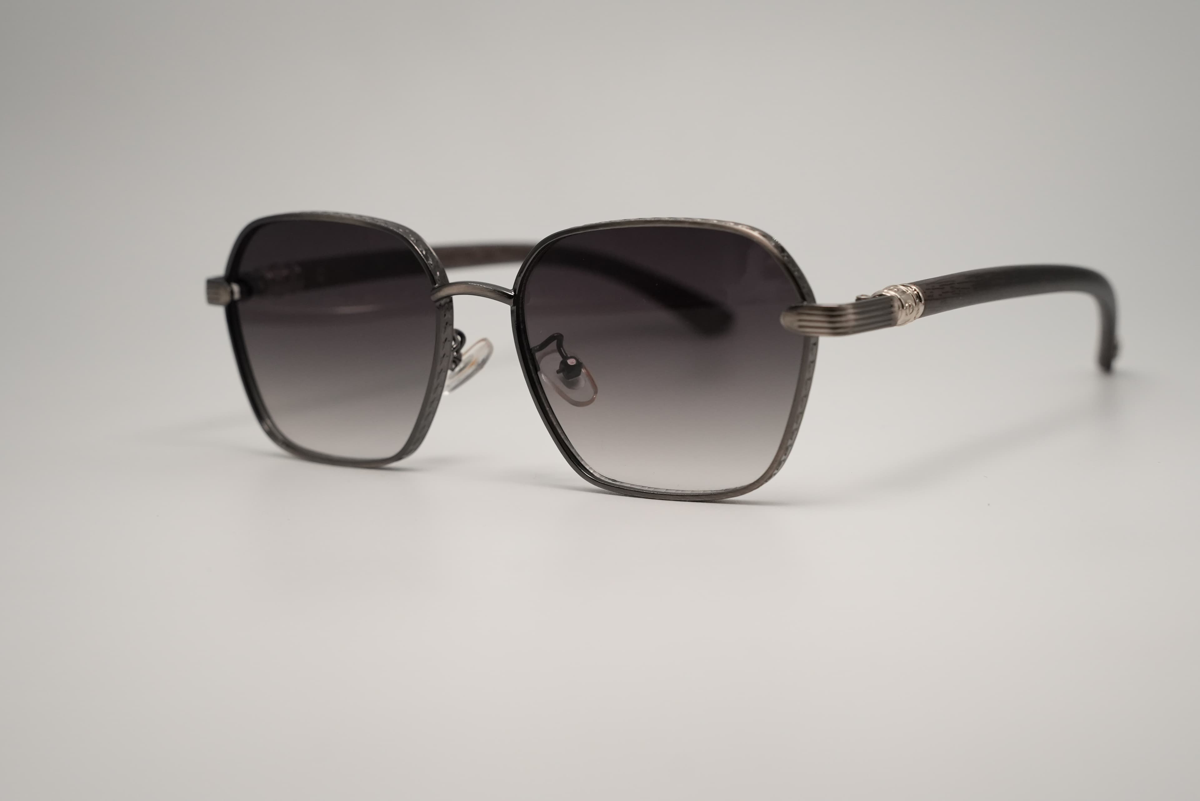 Küçük ürün görseli 3